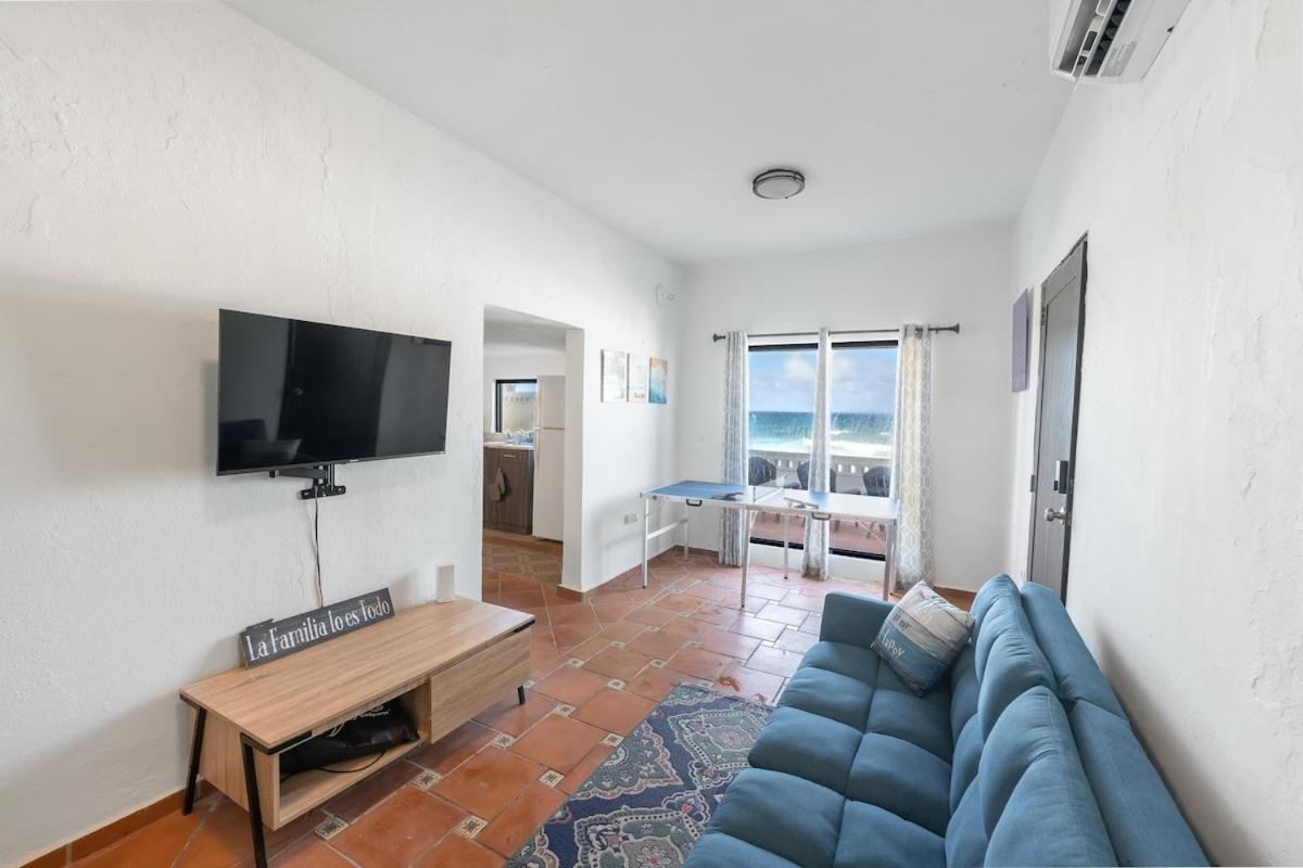 4 Bedroom Kikita Beach Villa Oceanfront W Pool Dorado Eksteriør bilde